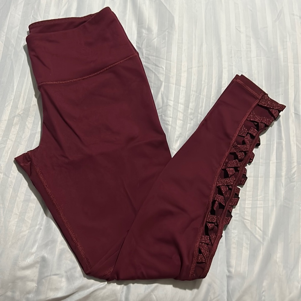 Victoria’s Secret Knockout leggings